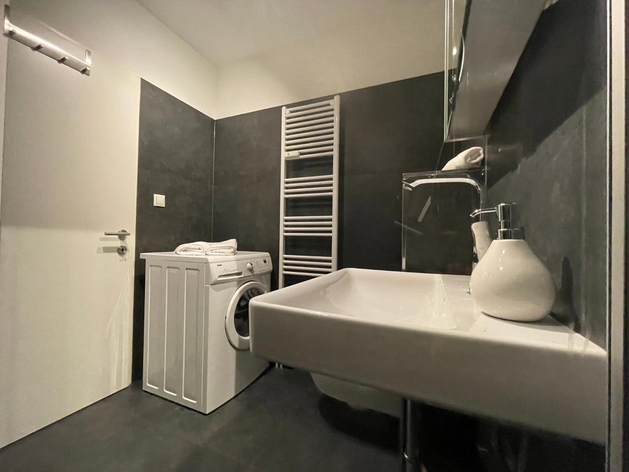 Stylische Stadt-Wohnung Bregenz - Mit Parkplatz Dış mekan fotoğraf
